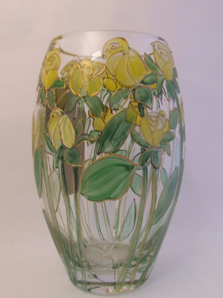 yellow rose vase
